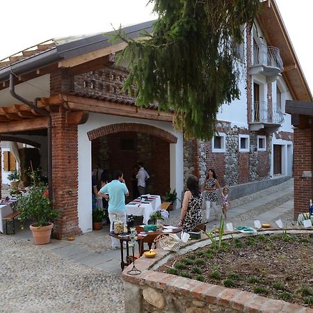 Relais Profumo Di Vino Bed & Breakfast Borgomanero Exterior photo