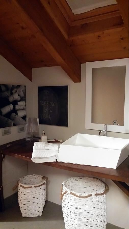 Relais Profumo Di Vino Bed & Breakfast Borgomanero Exterior photo